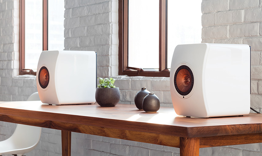 Полочная акустика KEF LS 50 Wireless Gloss Black/Blue — изображение 4