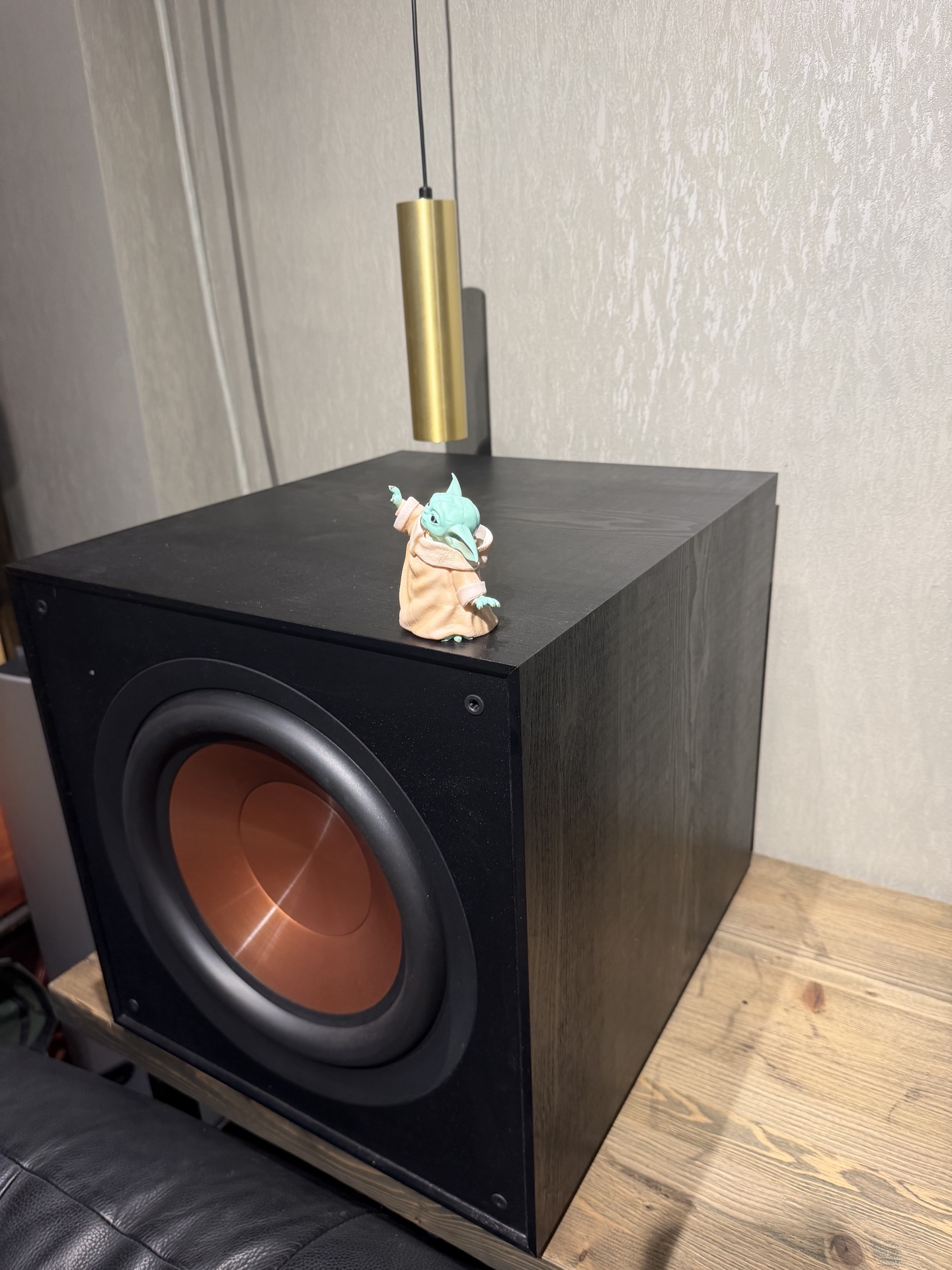 Сабвуфер активный Klipsch R-121w — изображение 2